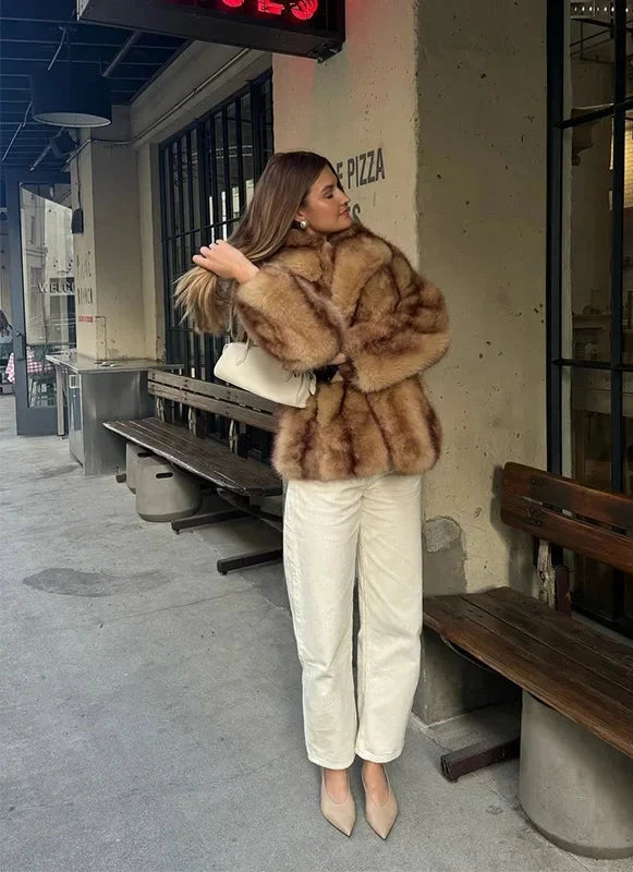 Abrigo Oversized de Pelo Sintético Marrón Lujoso para Mujer