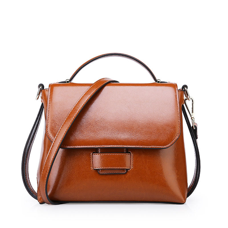 Bolso de hombro de cuero de estilo clásico