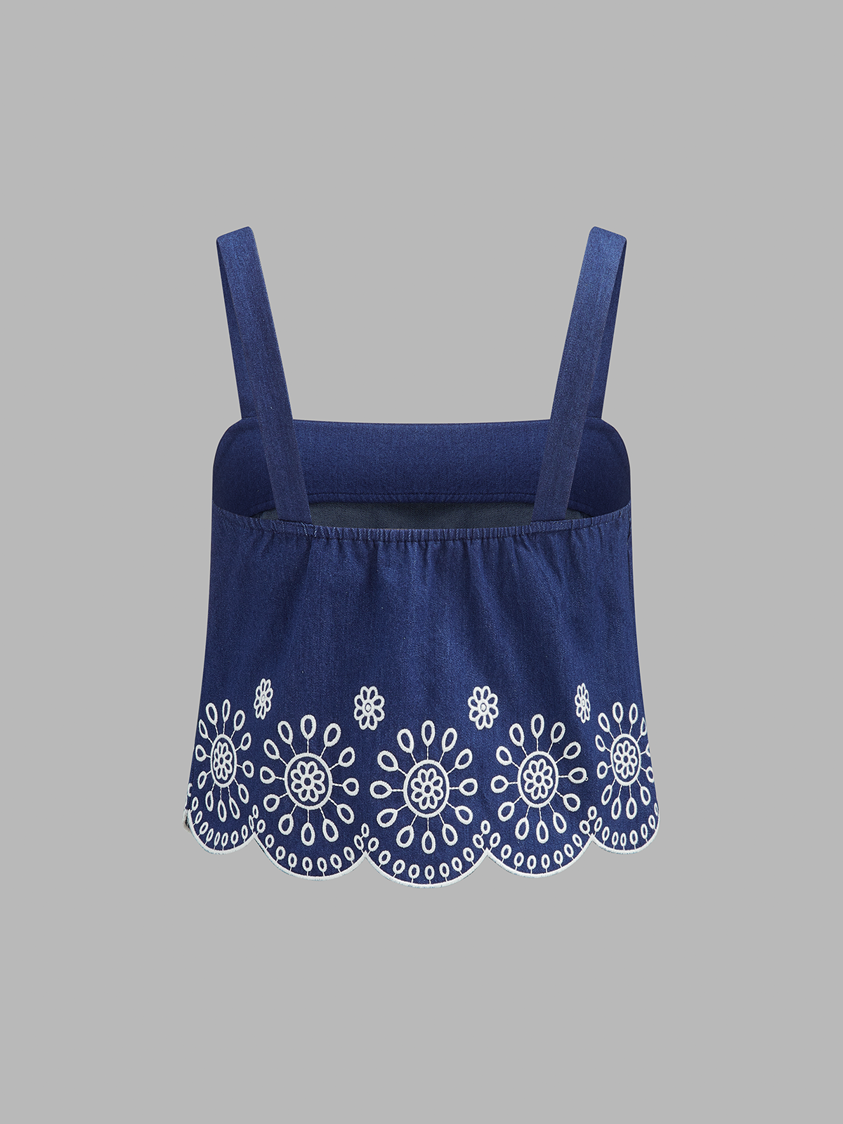Conjunto de dos piezas con falda bordada y volantes