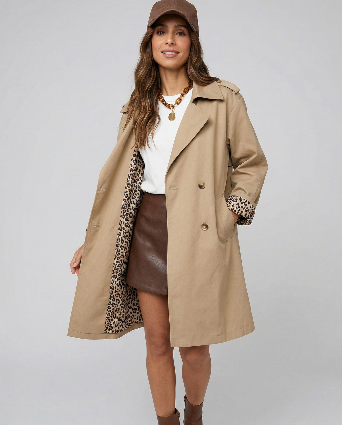 Gabardina con Estampado de Leopardo para Mujer – Capas Chic para el Entretempo
