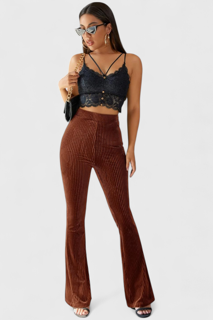 Liset - Pantalón Acampanado de Terciopelo Suave