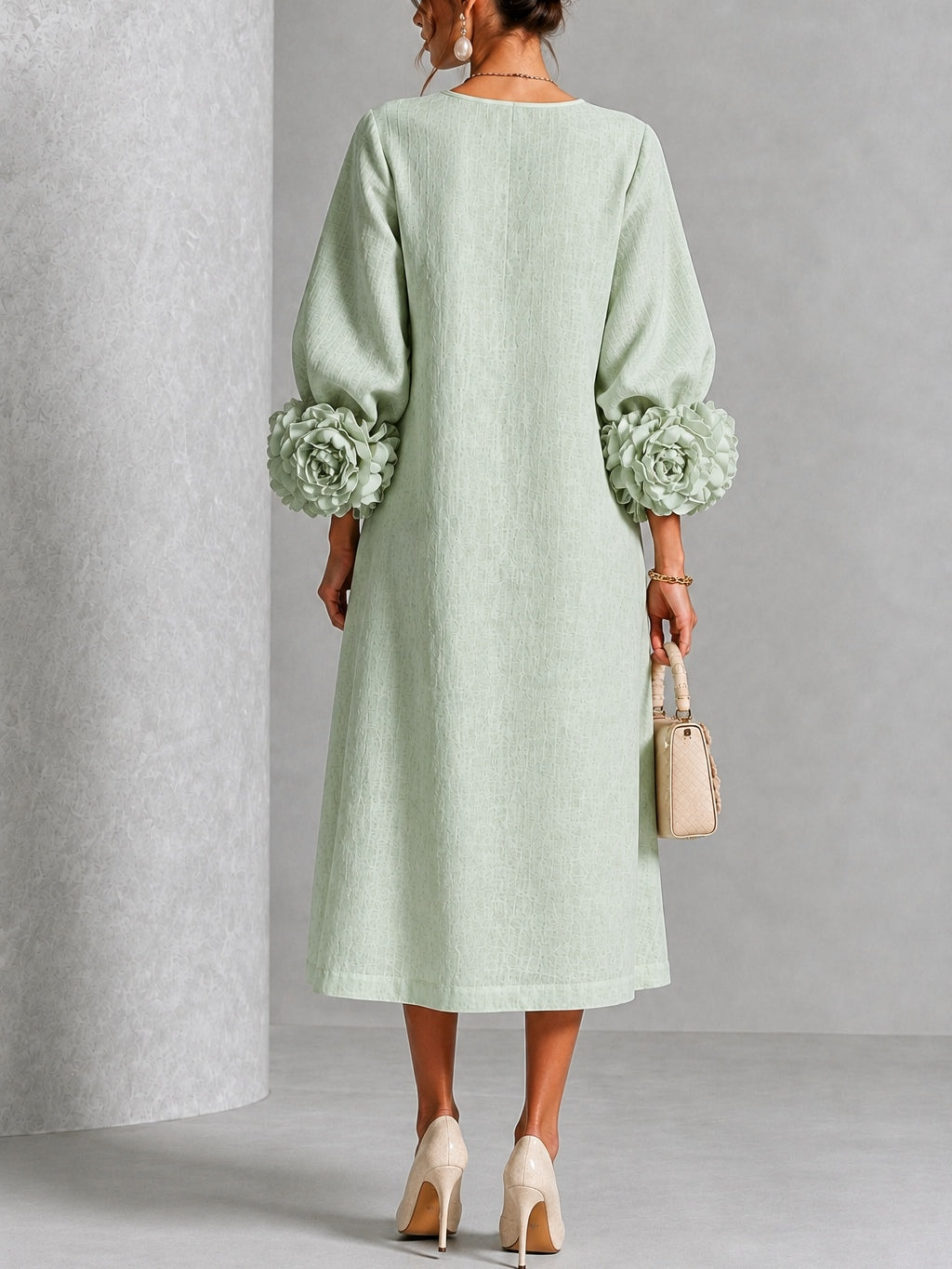 Capucine | Vestido midi con mangas abullonadas y botones florales