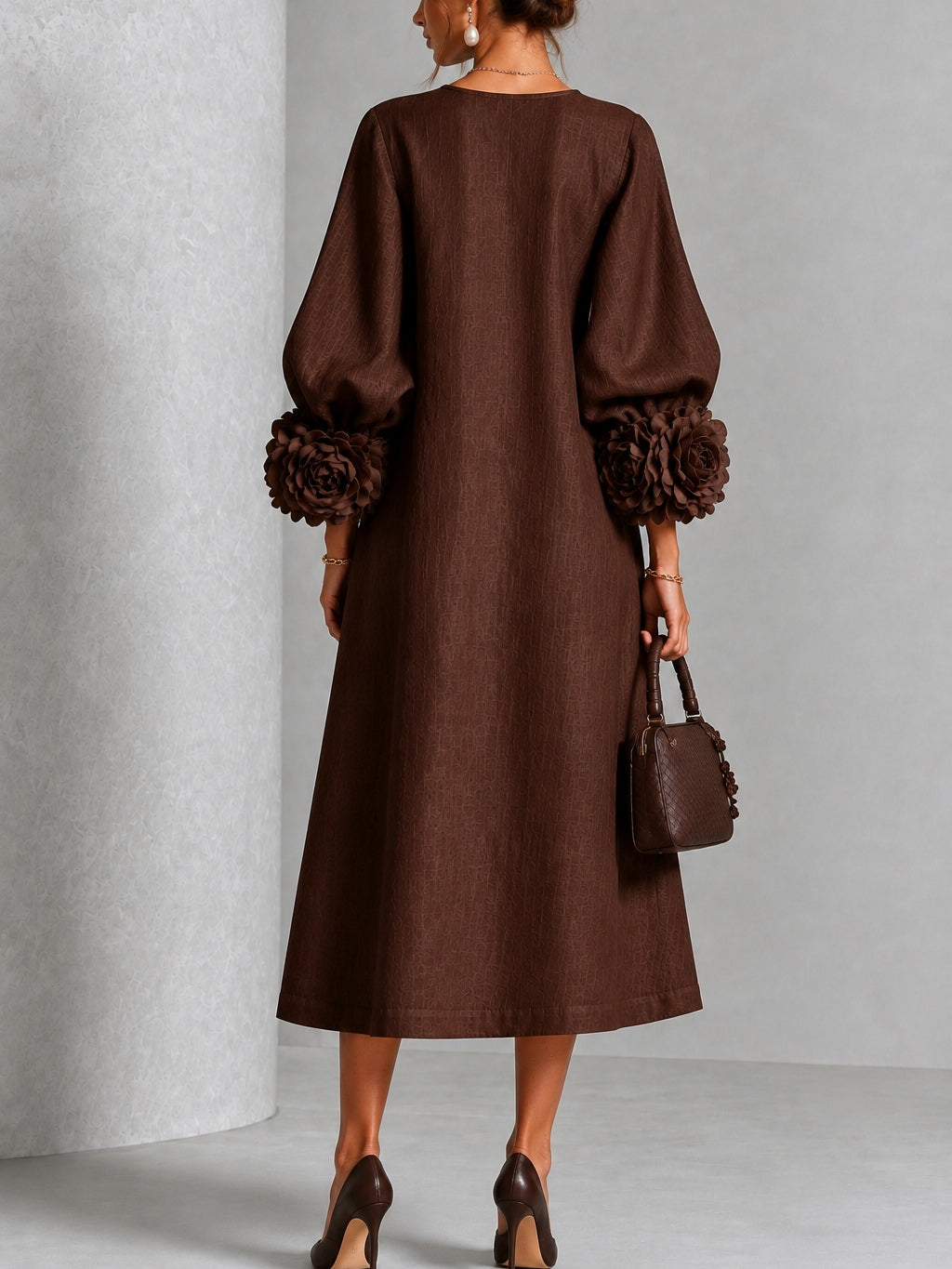 Capucine | Vestido midi con mangas abullonadas y botones florales