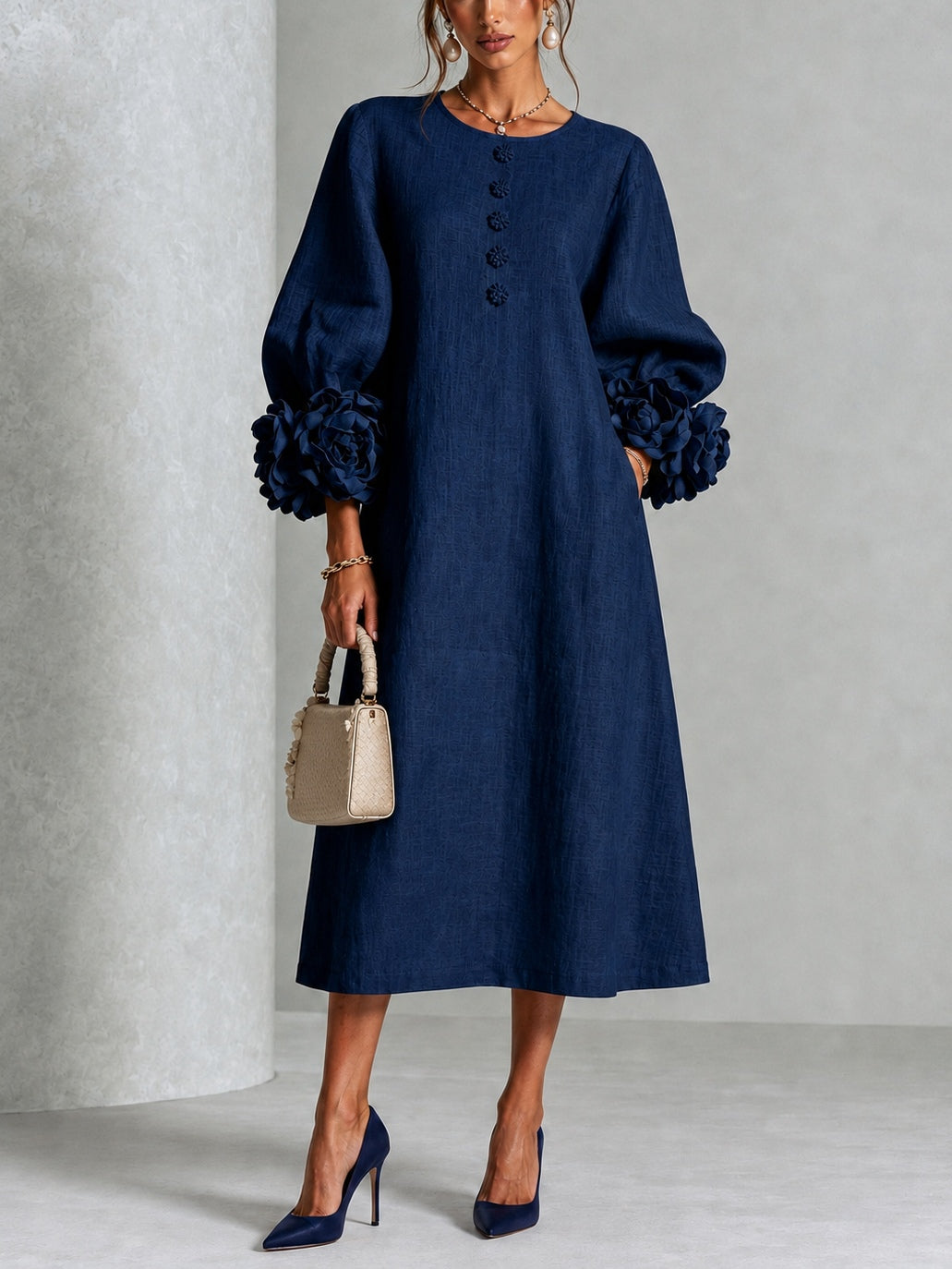 Capucine | Vestido midi con mangas abullonadas y botones florales