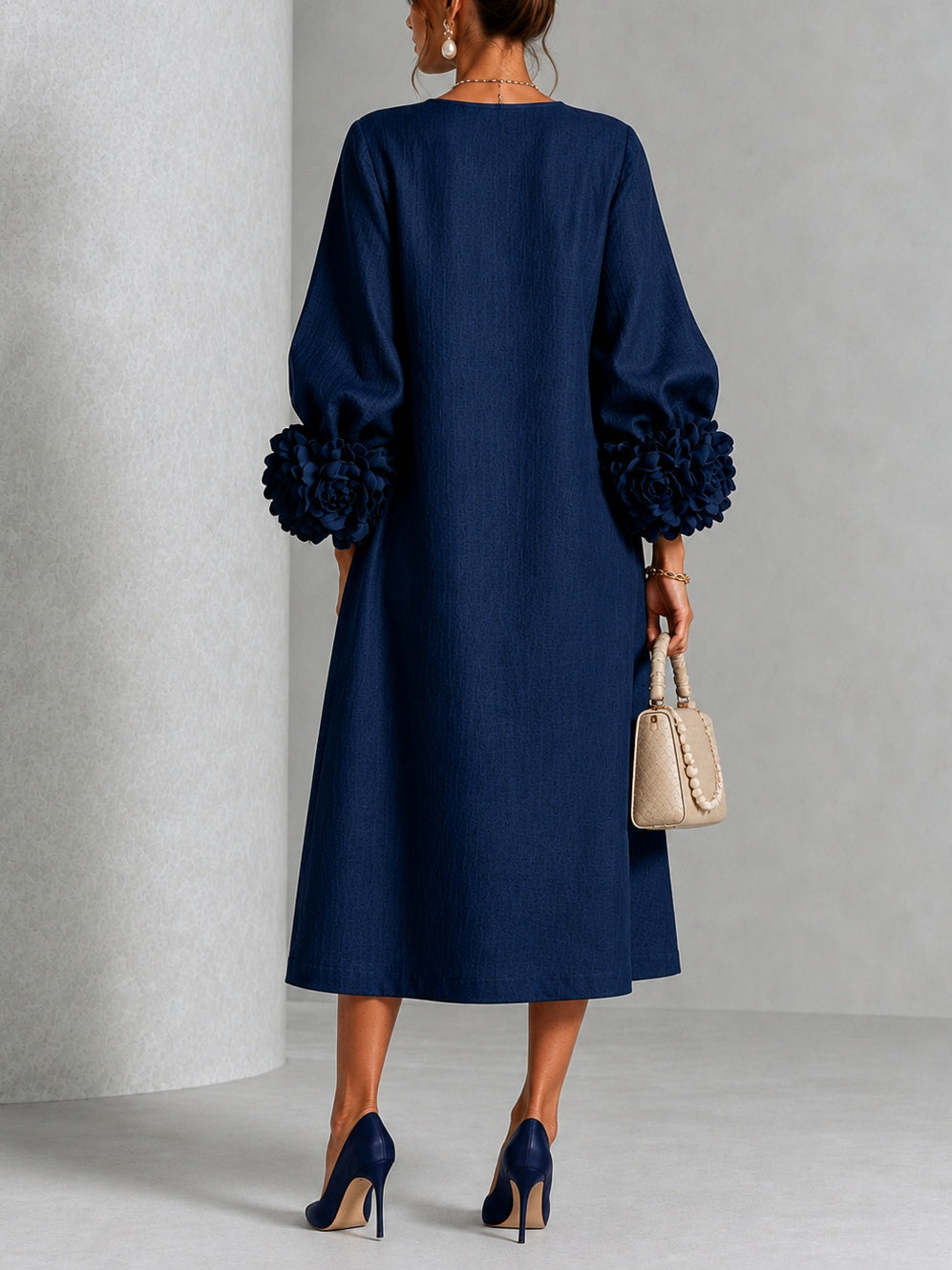 Capucine | Vestido midi con mangas abullonadas y botones florales
