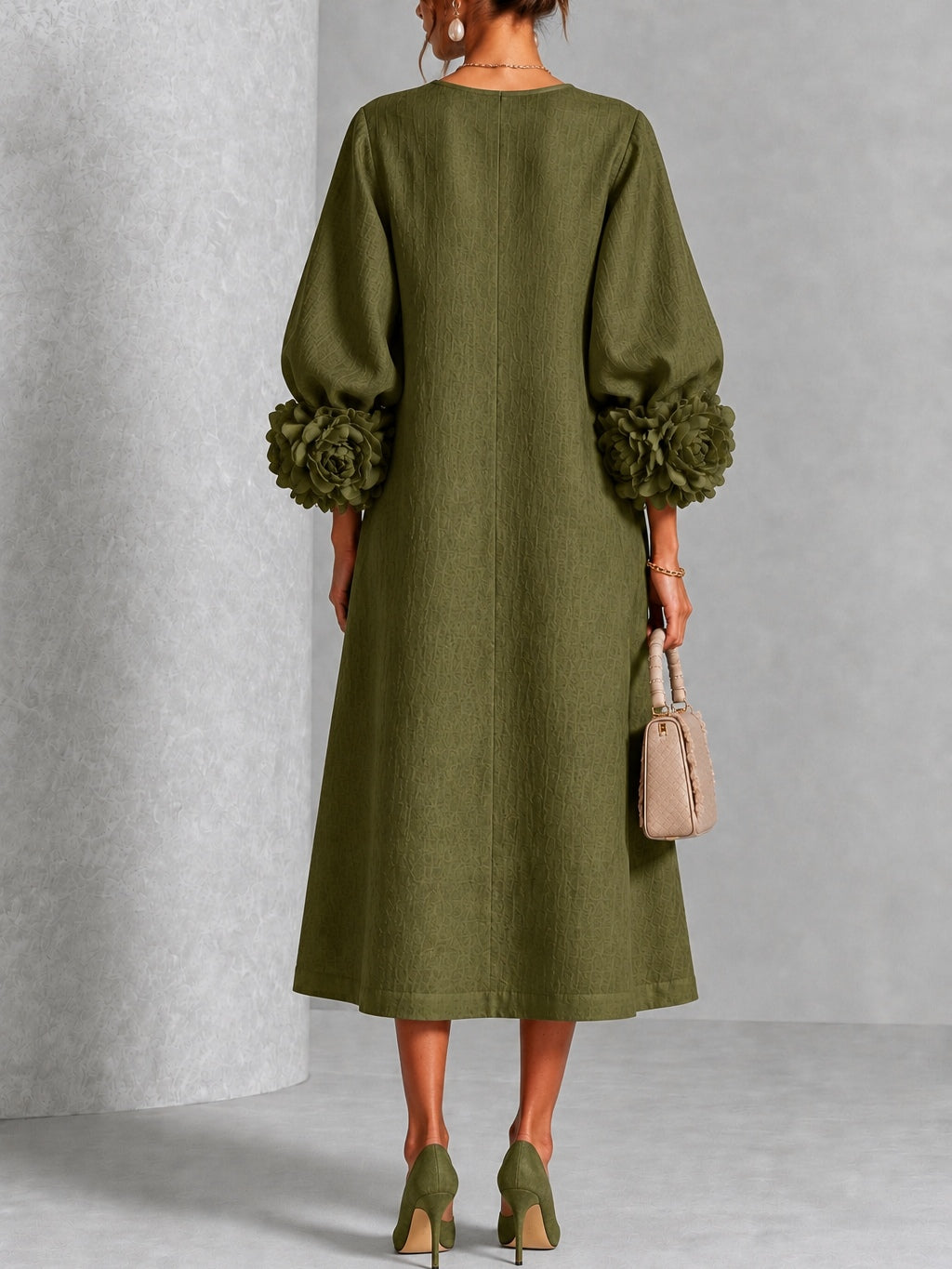 Capucine | Vestido midi con mangas abullonadas y botones florales