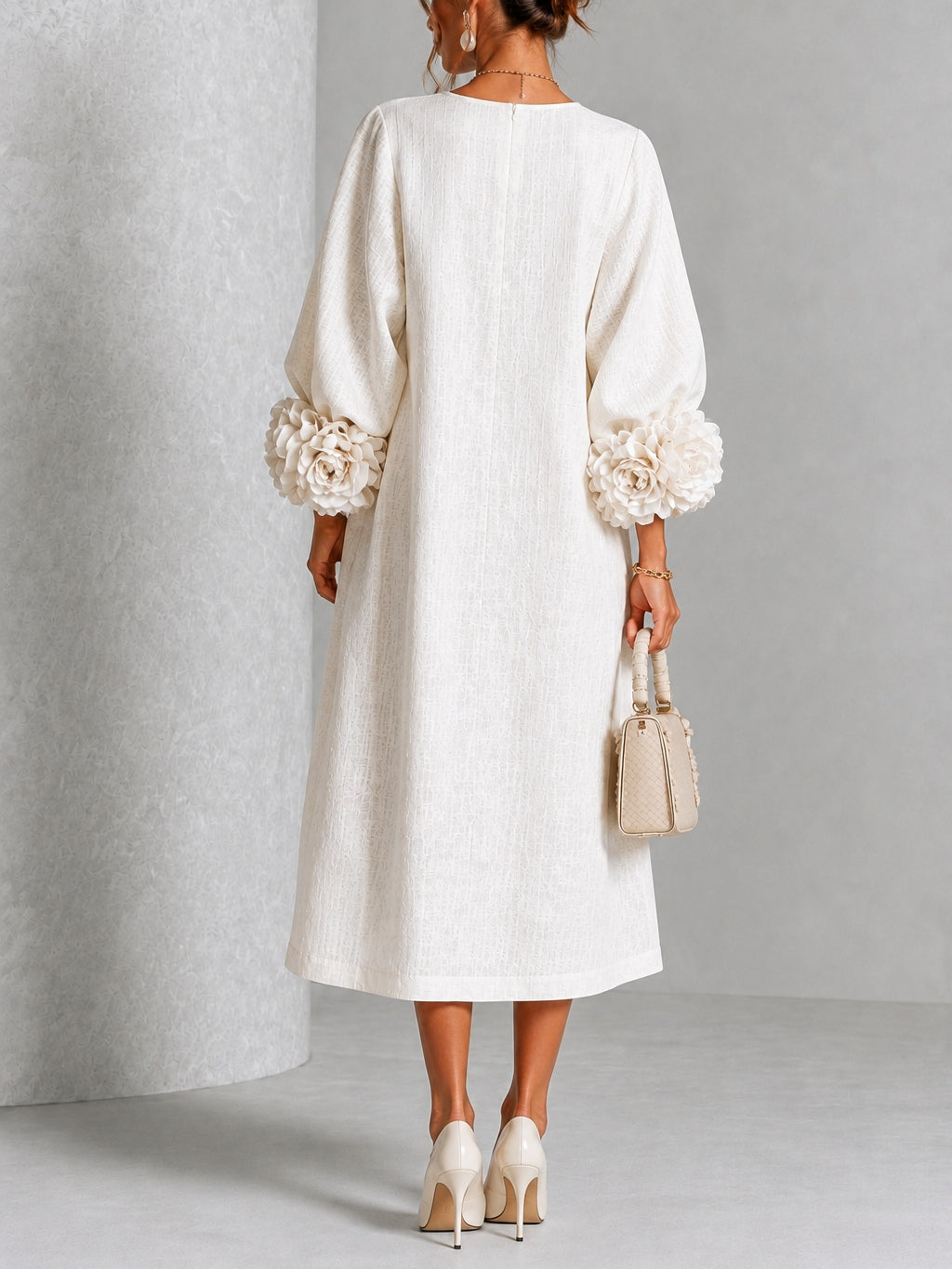 Capucine | Vestido midi con mangas abullonadas y botones florales