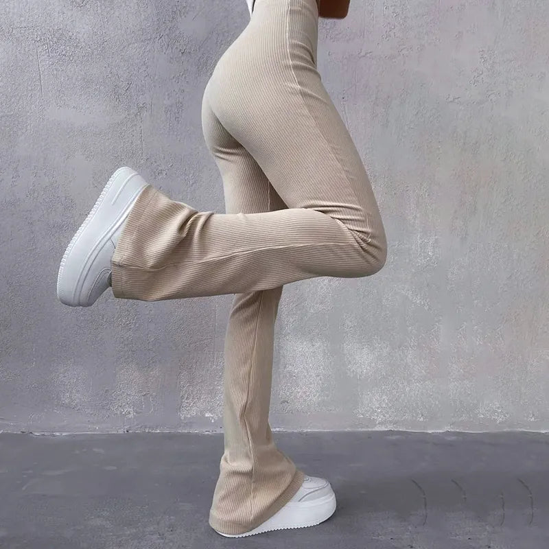 Elisabe| Pantalones acampanados cómodos